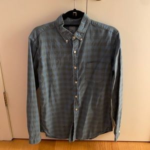 J Crew Men’s Medium Button Down Blue Checkered